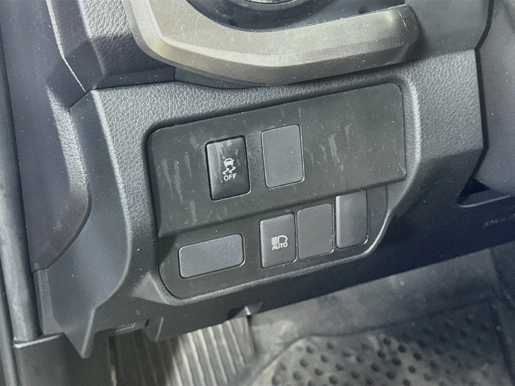 Used 2022 Toyota Tacoma SR5 RWD image 23