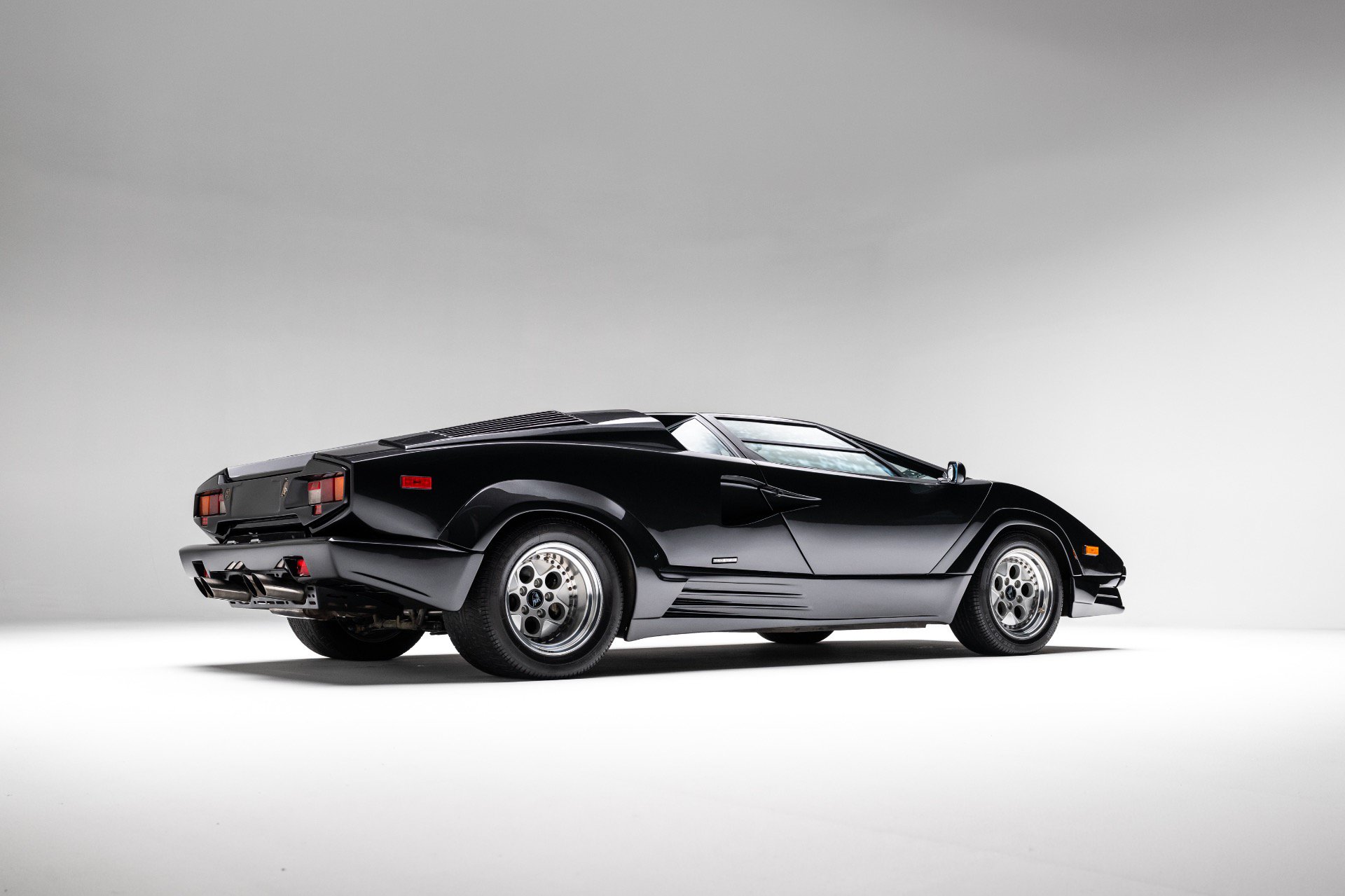 Used 1989 Lamborghini Countach Coupe RWD image 6