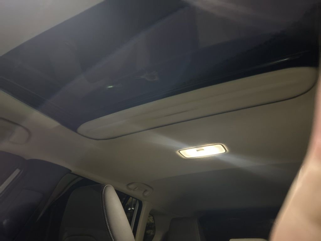 Used 2024 Toyota Corolla Cross XLE image 21