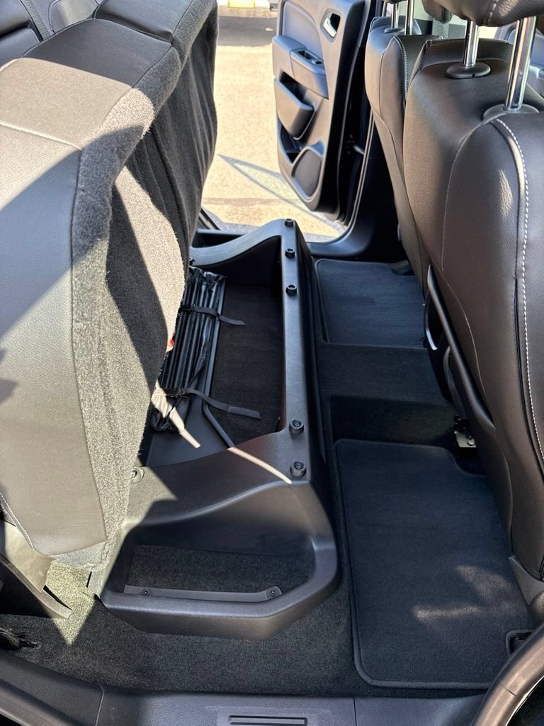 Used 2017 Chevrolet Colorado Z71 AWD/4WD image 9