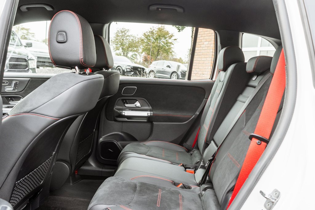 Used 2023 Mercedes-Benz GLB 35 AMG GLB 35 AMGﾮ w/ Premium Package image 23