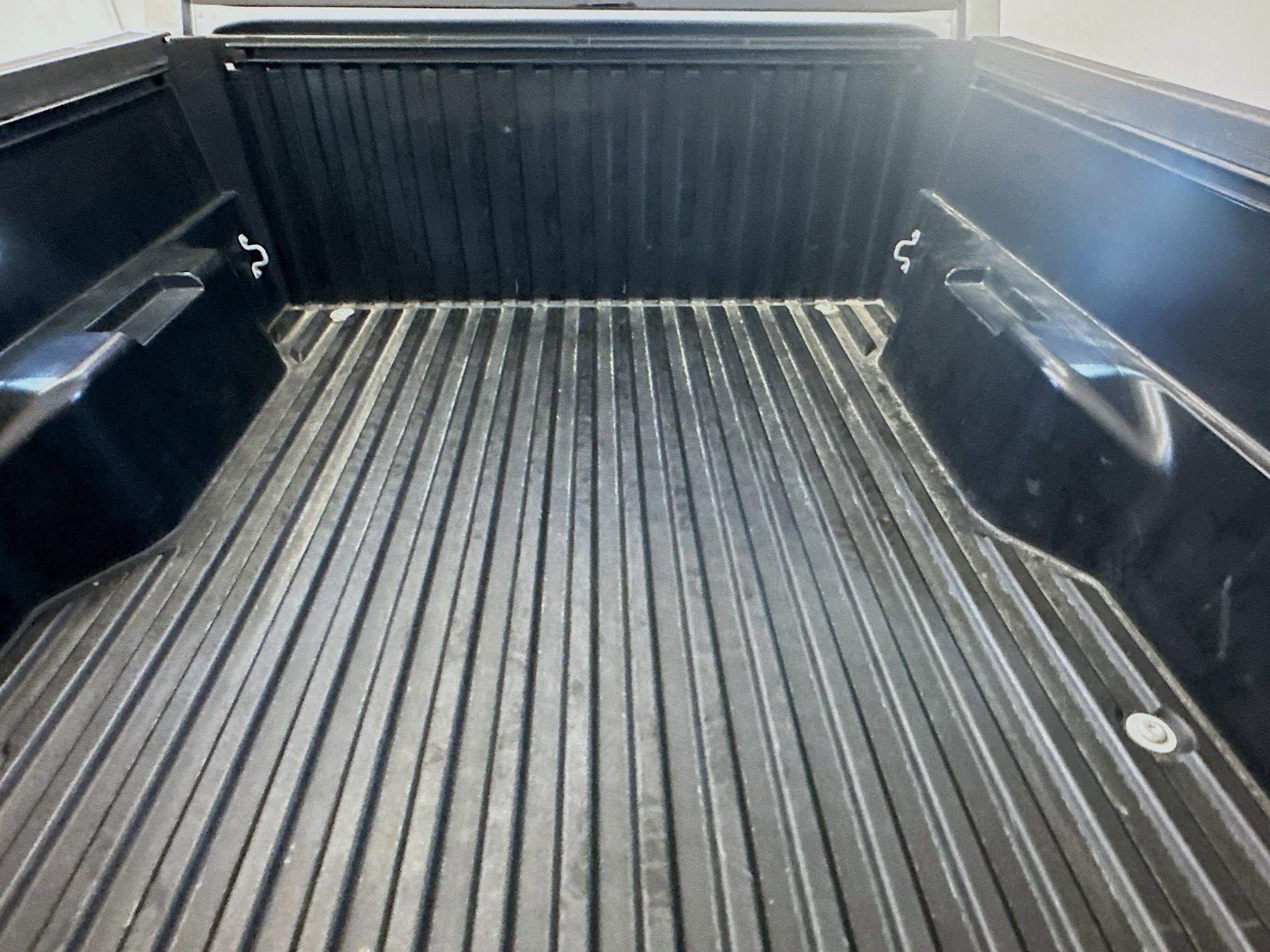 Used 2025 Toyota Tacoma TRD Off-Road image 30