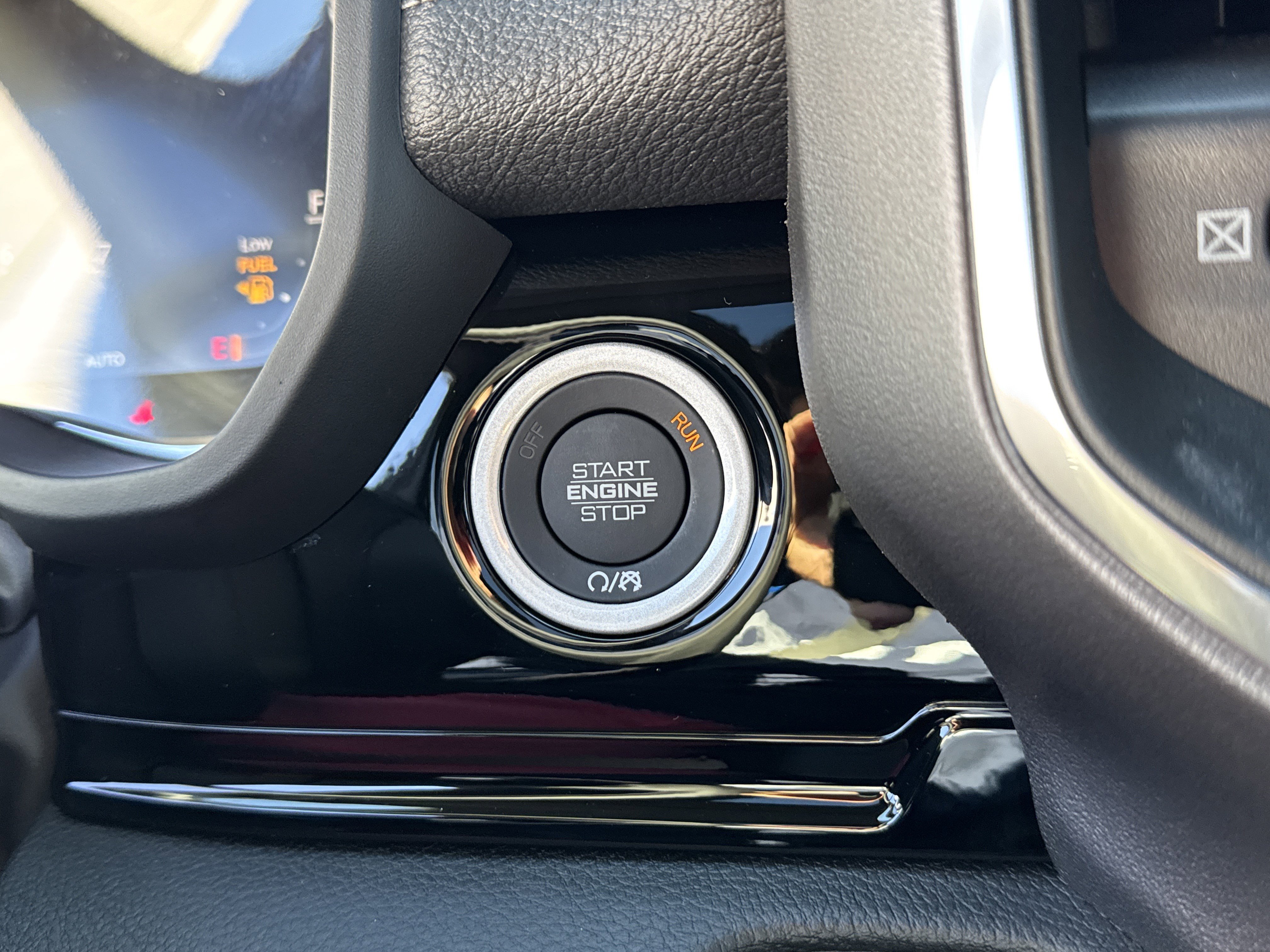 New 2026 RAM 1500 Laramie w/ Night Edition image 36