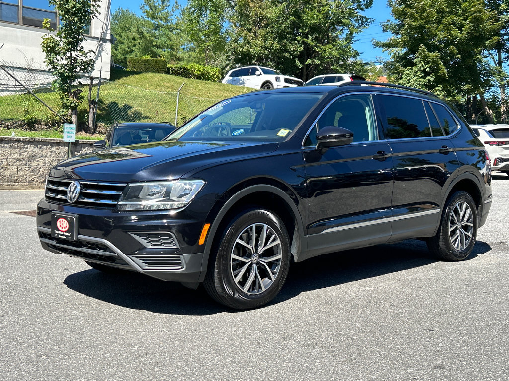 Used 2020 Volkswagen Tiguan SE w/ Panoramic Sunroof Package AWD/4WD image 5