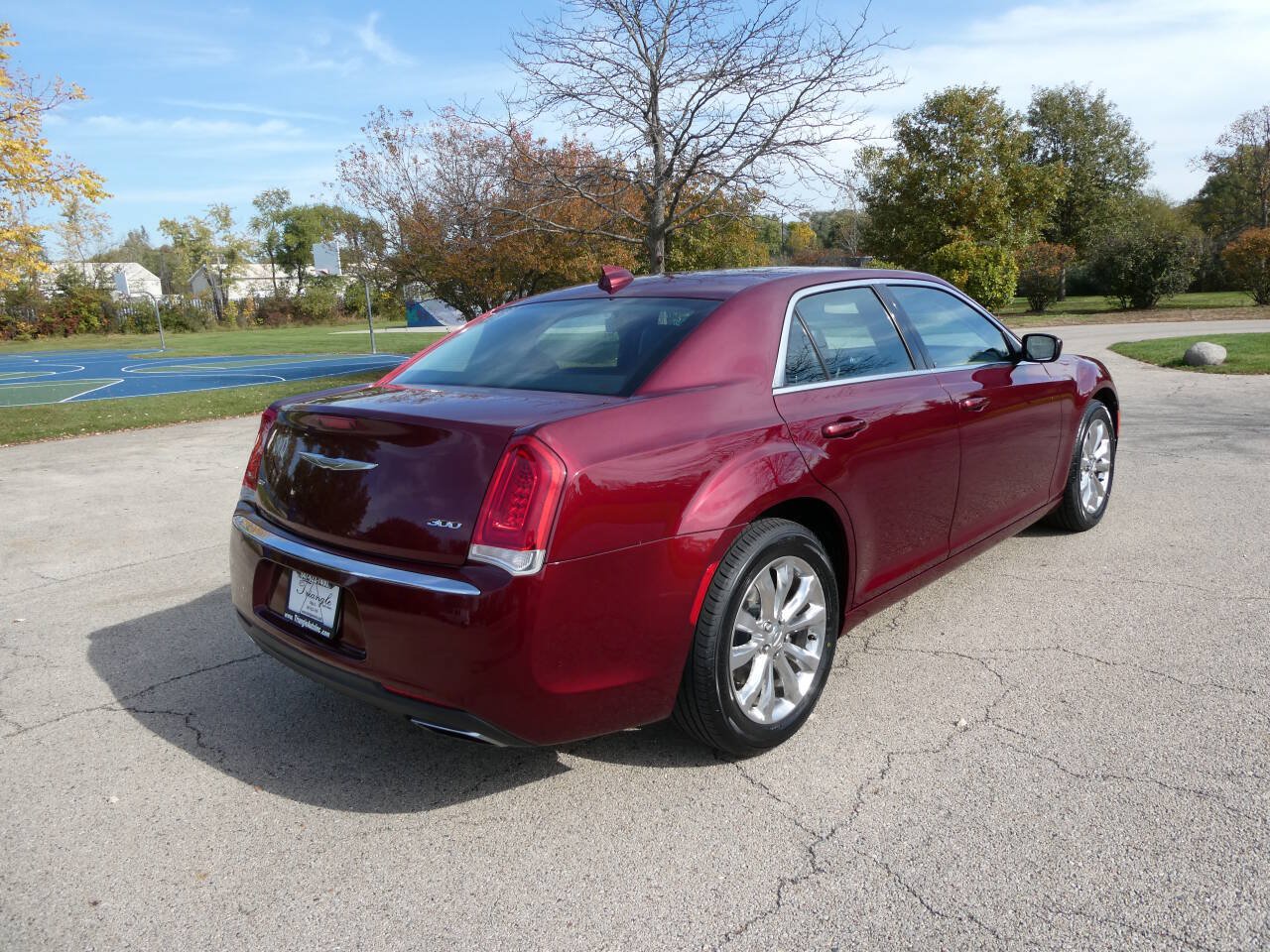 Used 2016 Chrysler 300 Limited w/ Driver Convenience Group AWD/4WD image 5