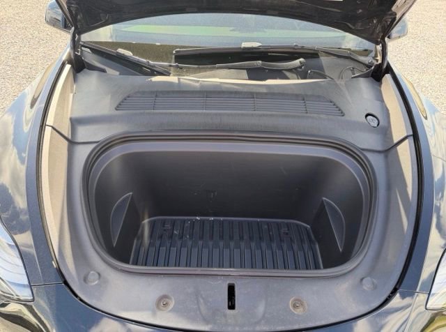 Used 2023 Tesla Model Y Performance image 20
