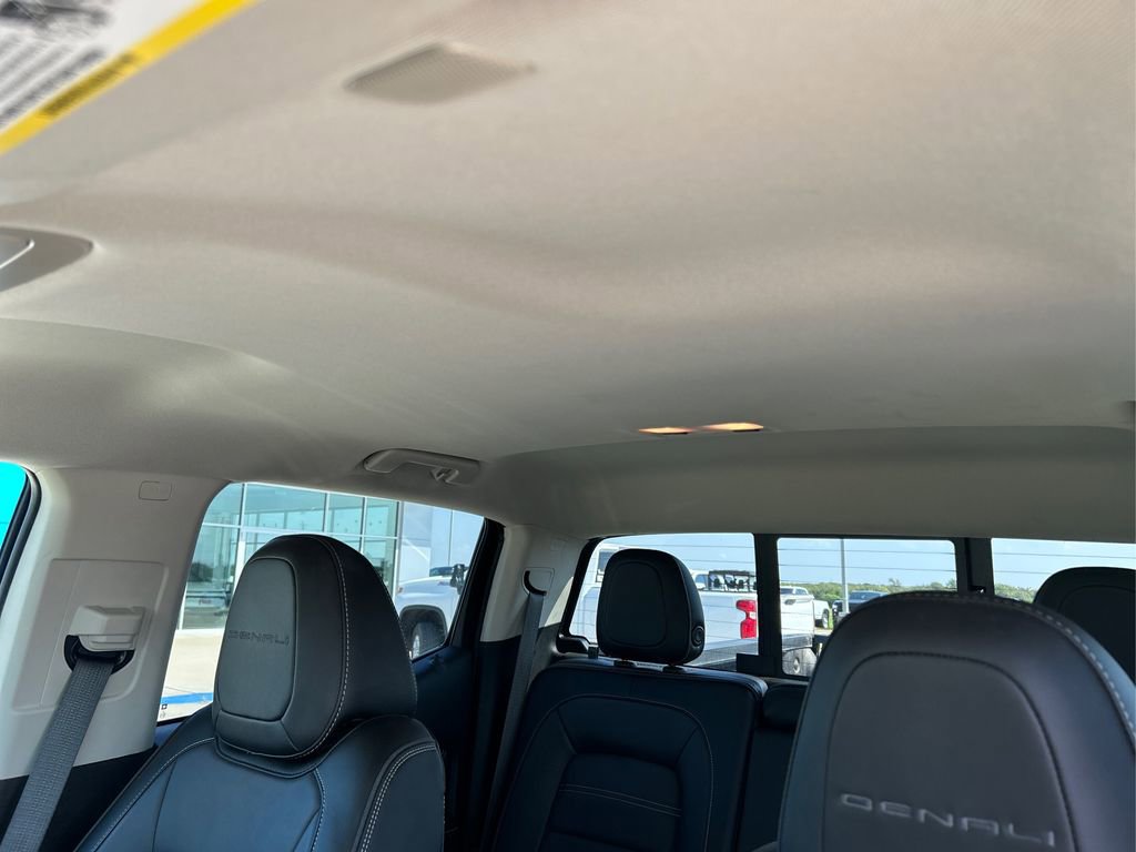 Used 2021 GMC Canyon Denali RWD image 20