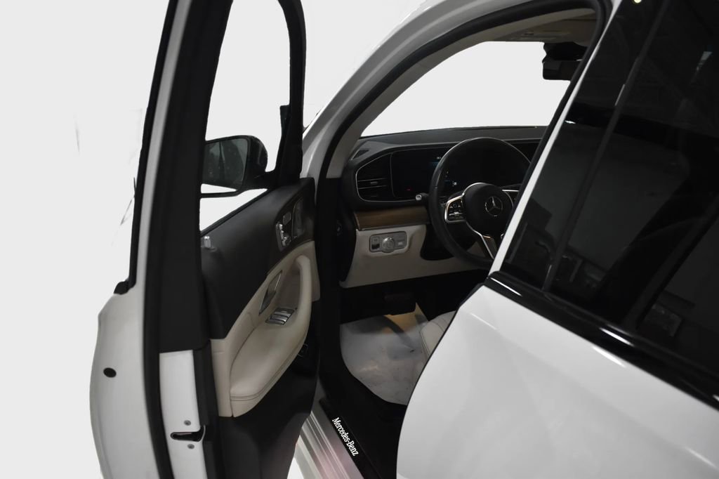 Used 2023 Mercedes-Benz GLE 450 4MATIC image 24