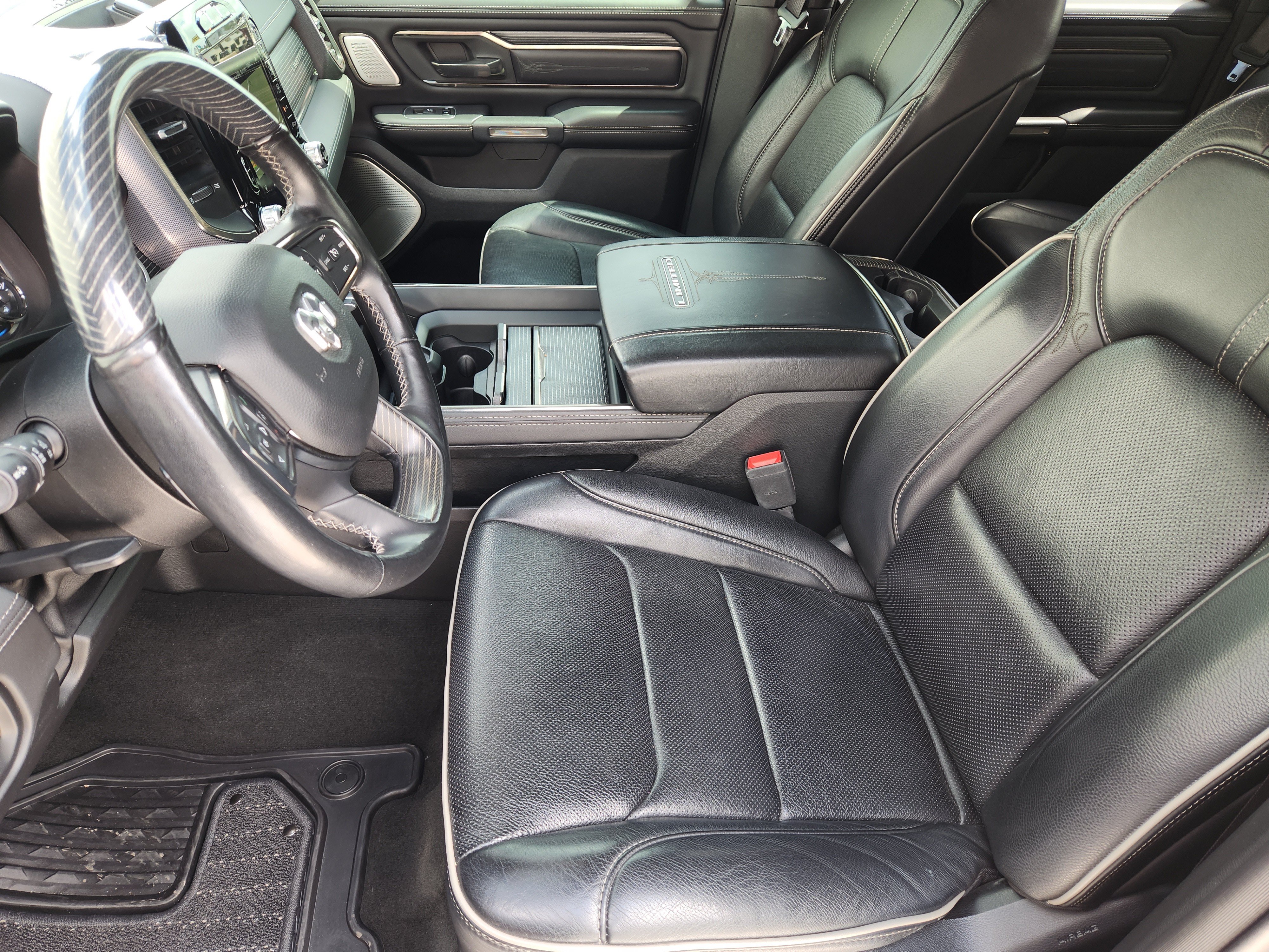 Used 2020 RAM 1500 Limited AWD/4WD image 17