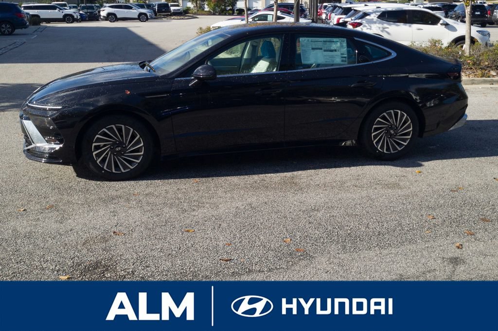 New 2025 Hyundai Sonata SEL FWD image 10