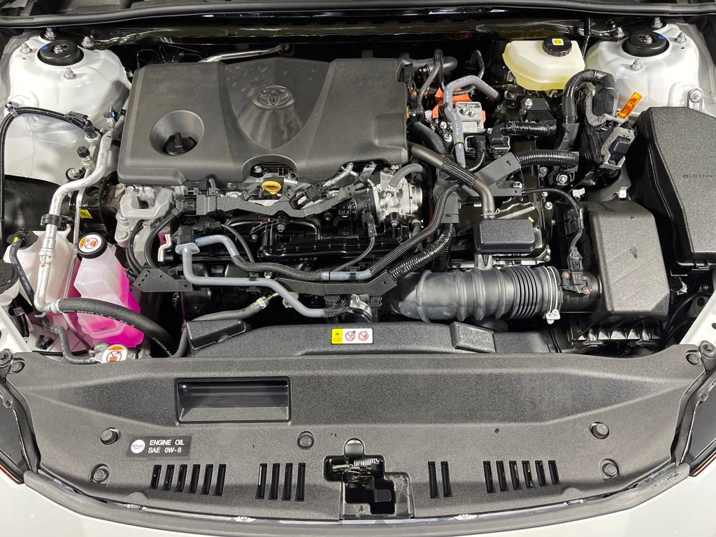 Used 2025 Toyota Camry XSE image 9