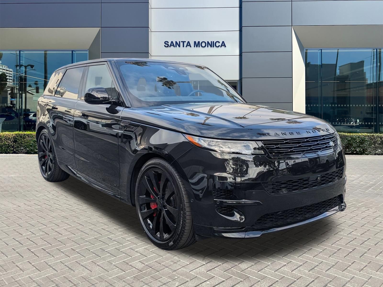 New 2026 Land Rover Range Rover Sport Dynamic SE AWD/4WD image 8