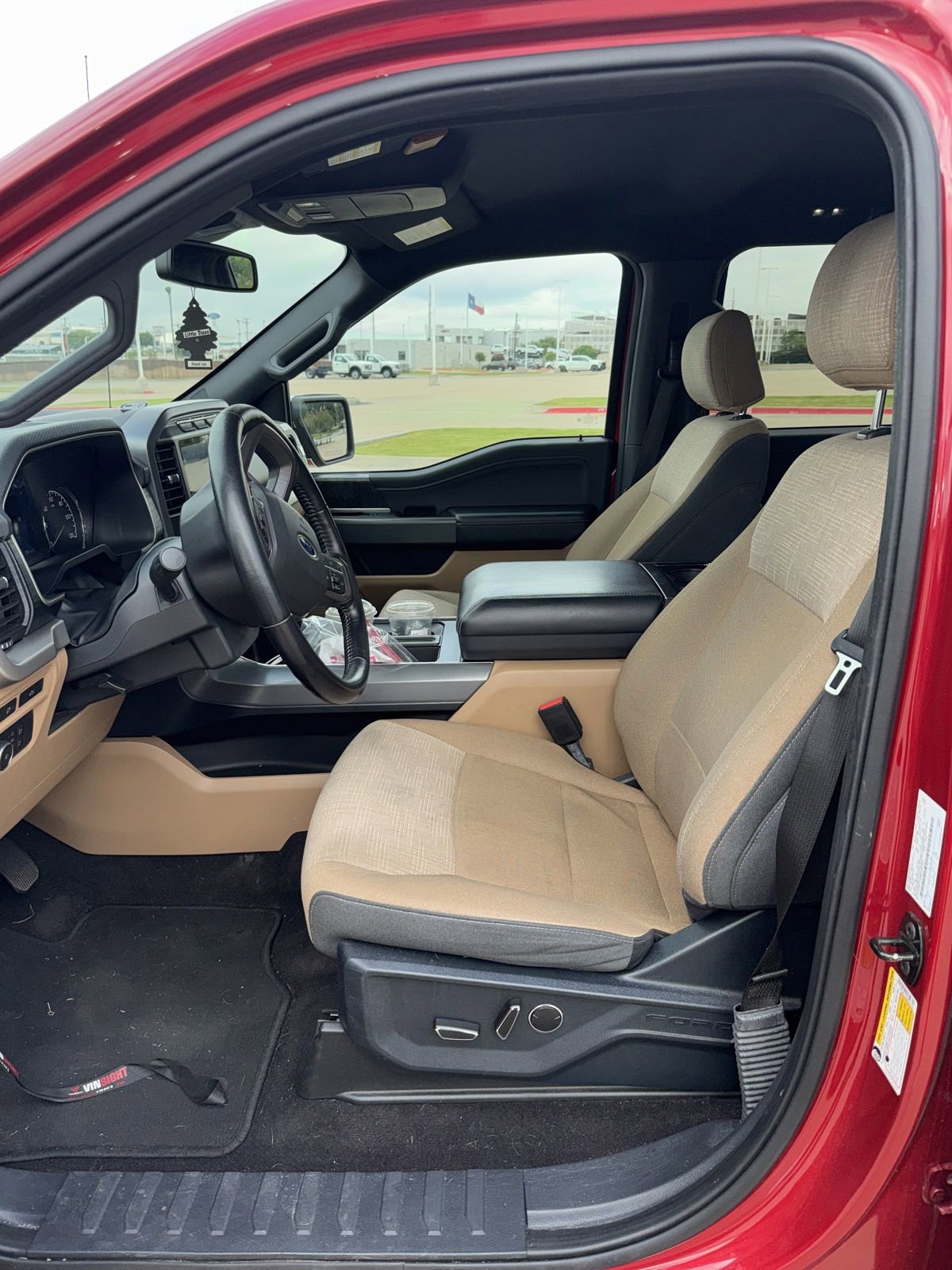 Used 2021 Ford F150 XLT w/ Equipment Group 302A High RWD image 9