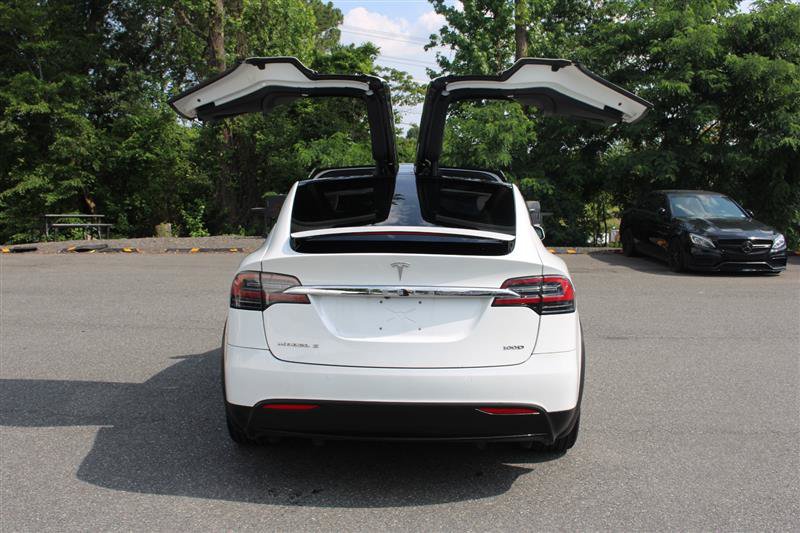 Used 2017 Tesla Model X 100D AWD/4WD image 6