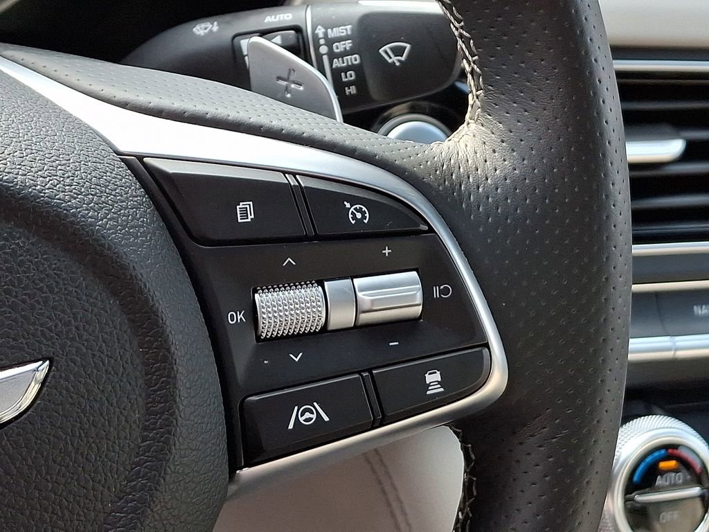 Used 2023 Genesis G70 3.3T w/ Sport Advanced Package image 23