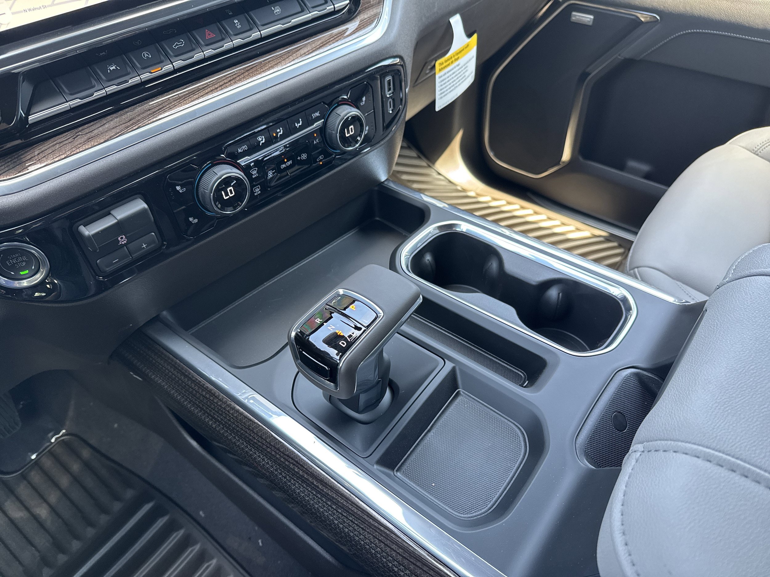 New 2026 Chevrolet Silverado 1500 RST w/ Convenience Package II AWD/4WD image 32