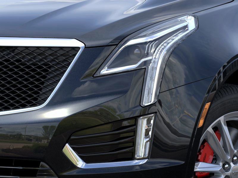 New 2025 Cadillac XT5 Sportv w/ LPO, Floor Liner Package image 10