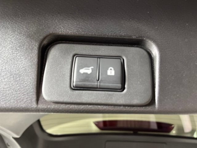 Used 2023 Nissan Rogue SL w/ SL Premium Package FWD image 51