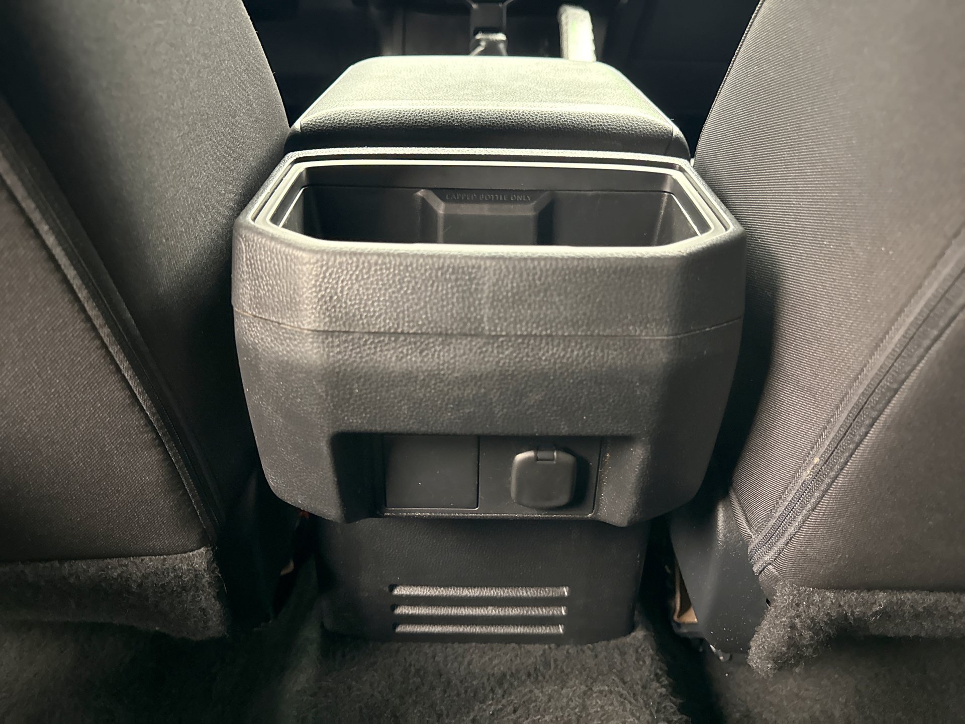 Used 2025 Toyota Tacoma SR RWD image 18