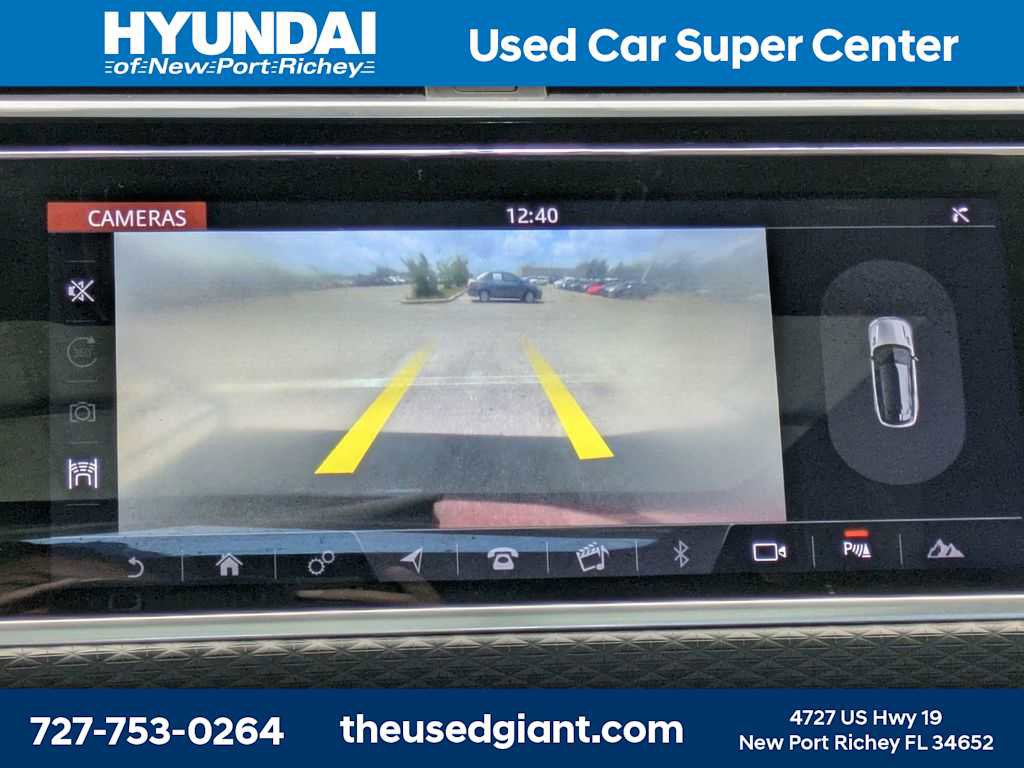 Used 2020 Land Rover Range Rover Velar R-Dynamic S image 29