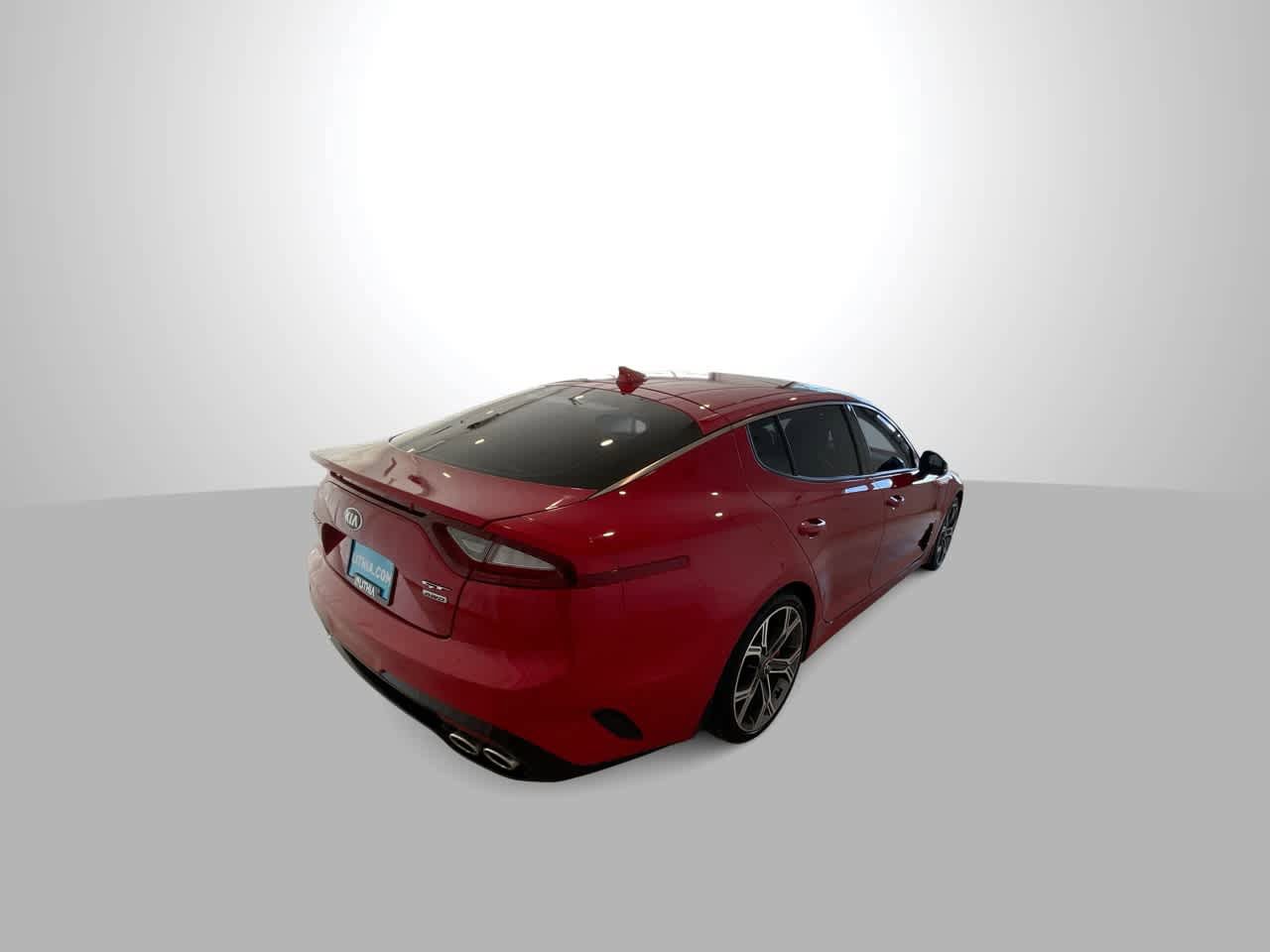 Used 2018 Kia Stinger GT2 AWD/4WD image 8