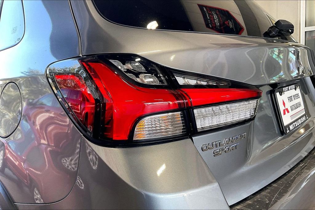 Used 2025 Mitsubishi Outlander Sport ES image 18