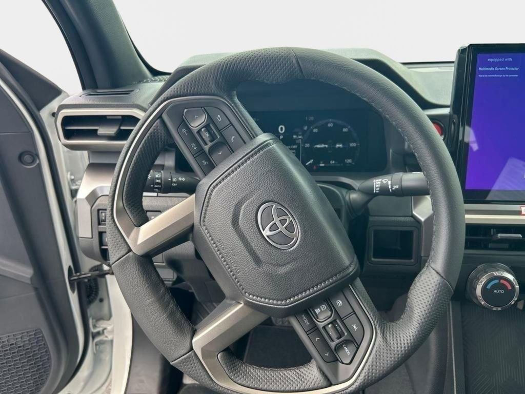 New 2025 Toyota Tacoma TRD Off-Road image 18