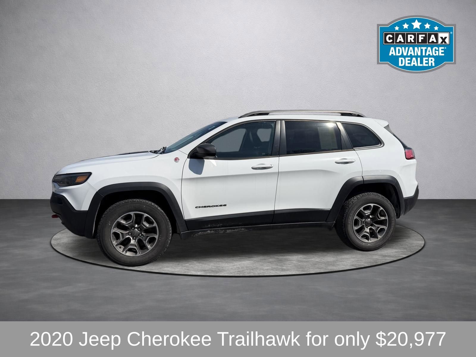 Used 2020 Jeep Cherokee Trailhawk w/ Cold Weather Group image 6