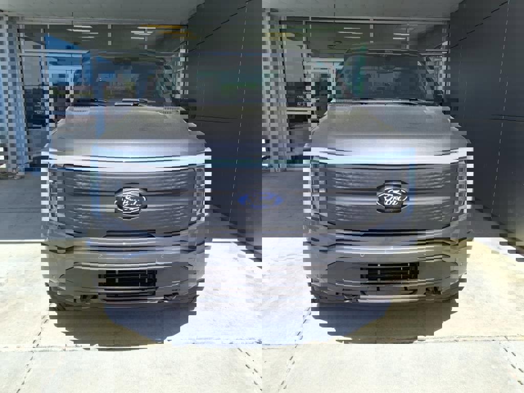 New 2025 Ford F150 Lightning Flash image 24