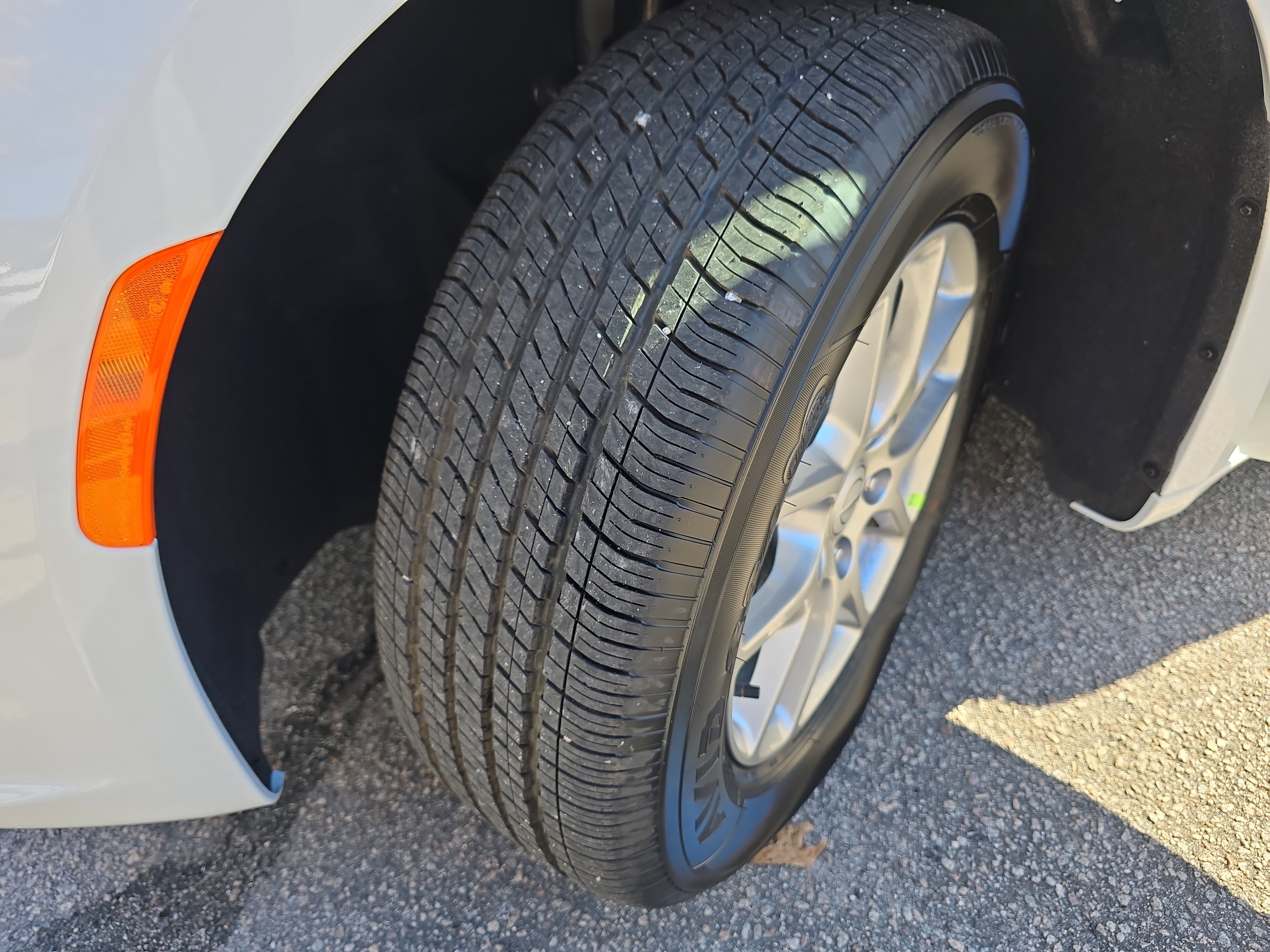 New 2026 Chrysler Pacifica Select image 34