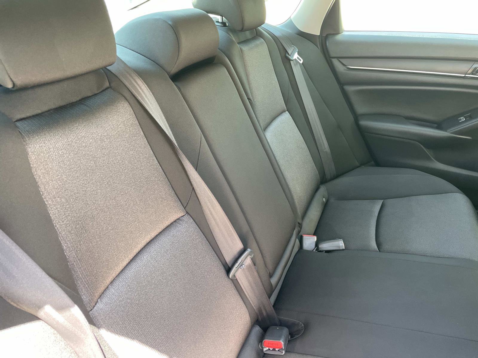 Used 2020 Honda Accord EX image 21