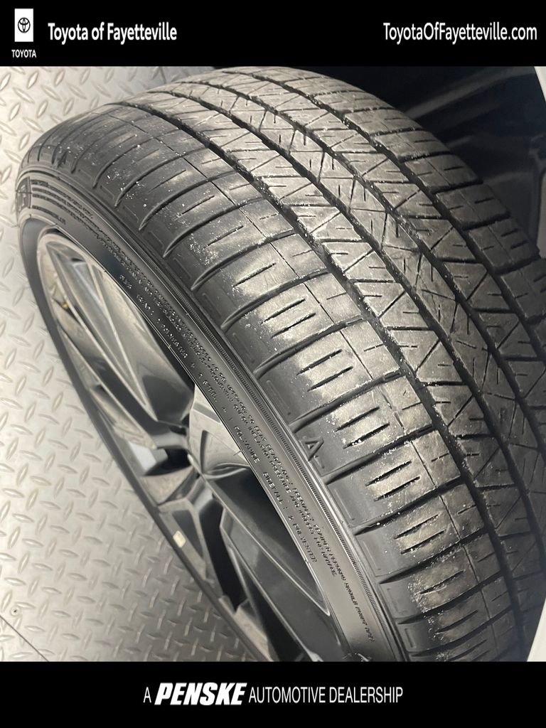 Used 2025 Toyota Corolla SE w/ SE Premium Package image 46