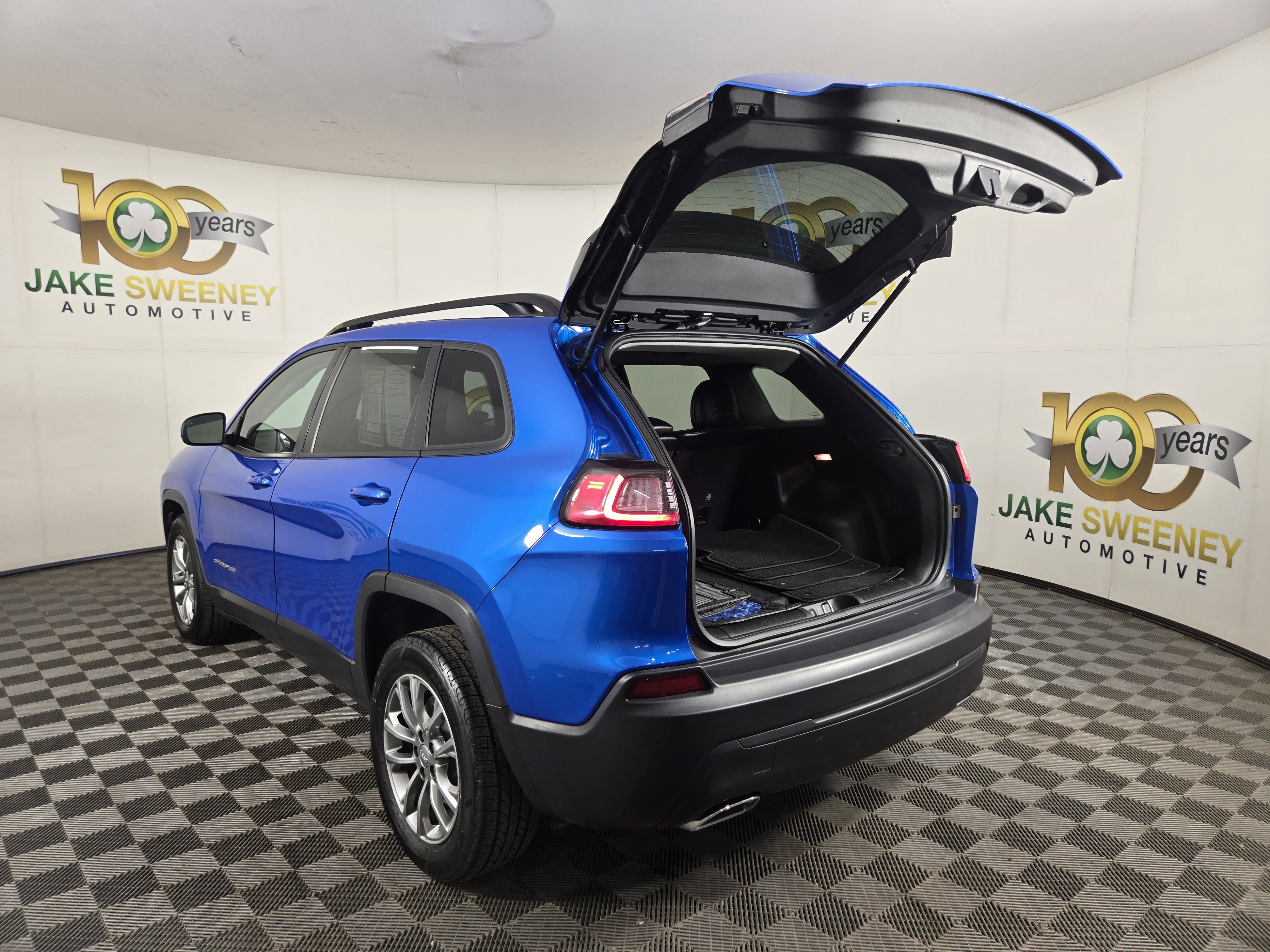 Used 2022 Jeep Cherokee Latitude Lux FWD image 31