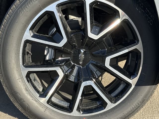 New 2026 Chevrolet Suburban RST w/ Comfort Package image 10