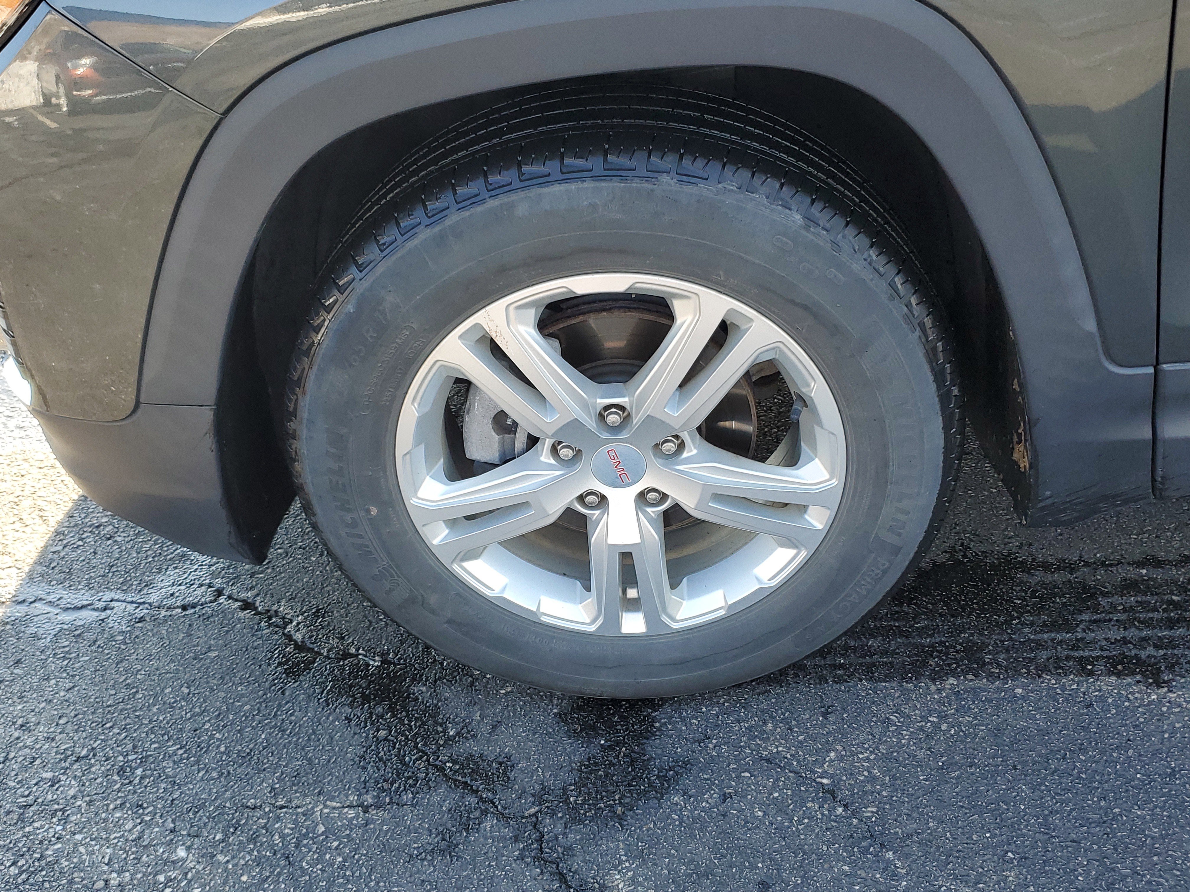 Used 2020 GMC Terrain SLE w/ Driver Convenience Package image 10