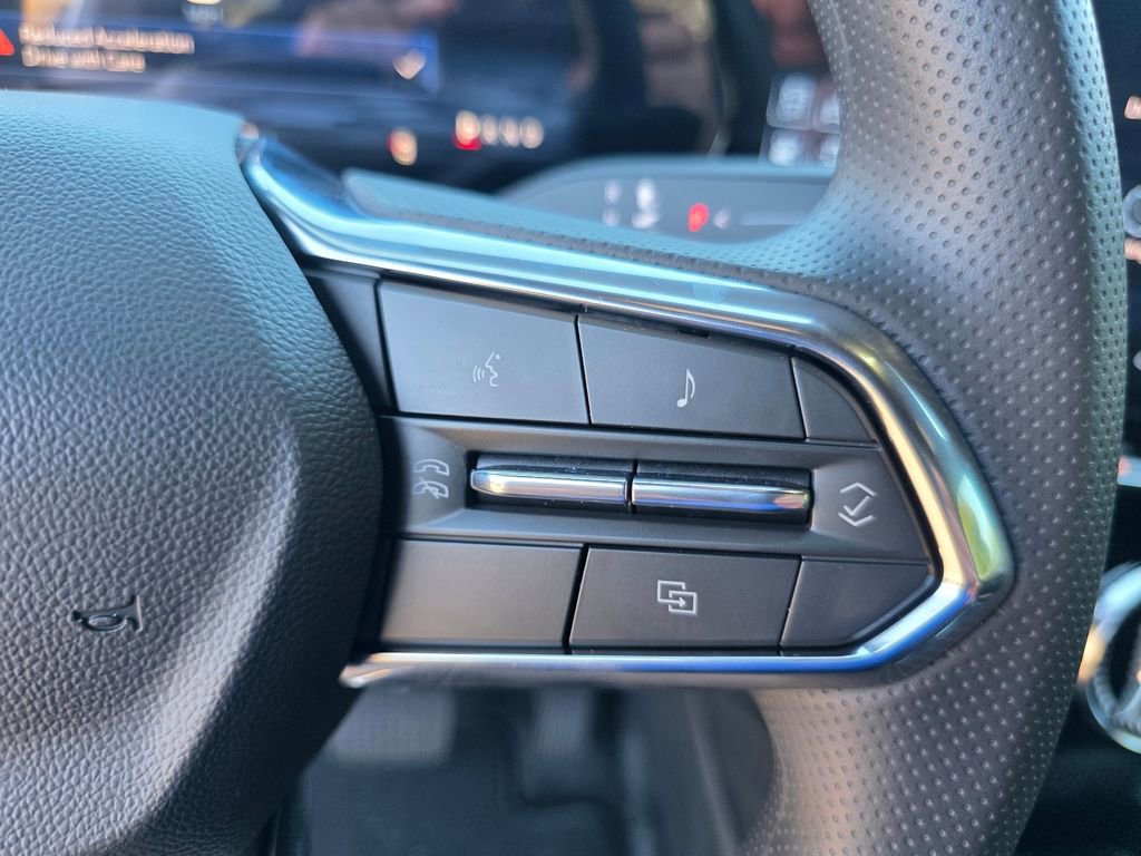 New 2025 Chevrolet Blazer EV LT w/ Midnight/Sport Edition FWD image 18