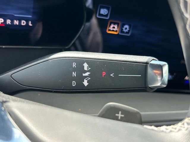 Certified 2025 Chevrolet Traverse LT image 24