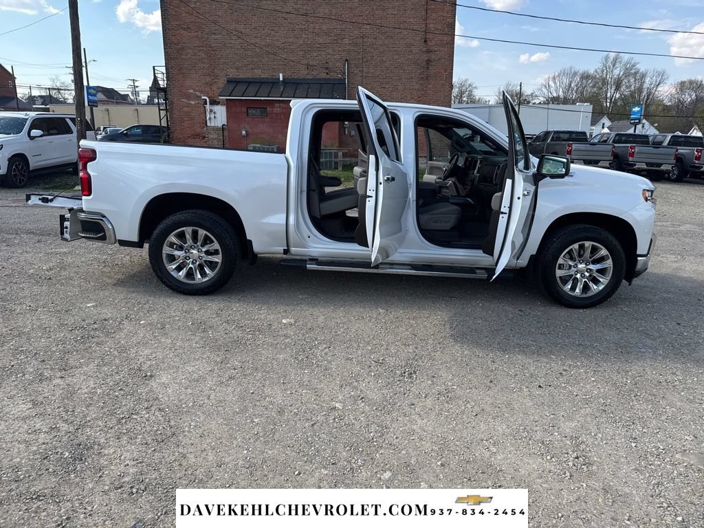 Certified 2022 Chevrolet Silverado 1500 LTZ w/ LTZ Premium Package AWD/4WD image 36