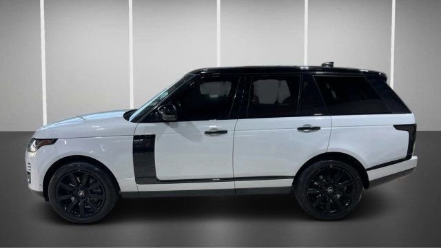 Used 2018 Land Rover Range Rover HSE image 9