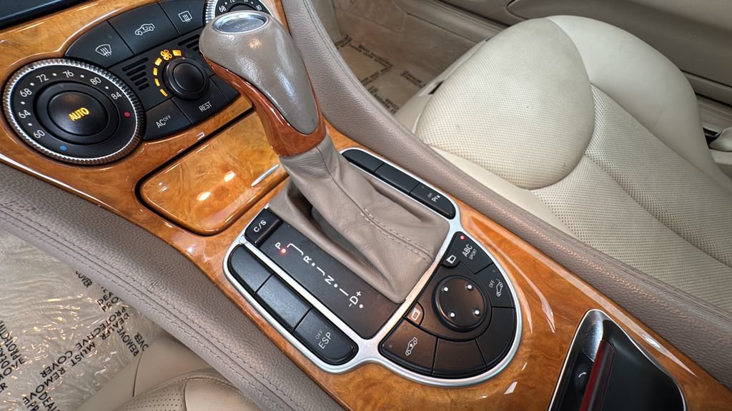 Used 2004 Mercedes-Benz SL 500 image 29