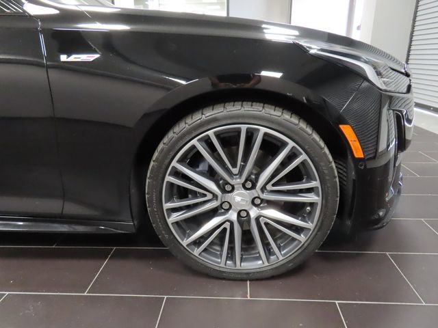 Used 2022 Cadillac CT5 V w/ Platinum Package image 17