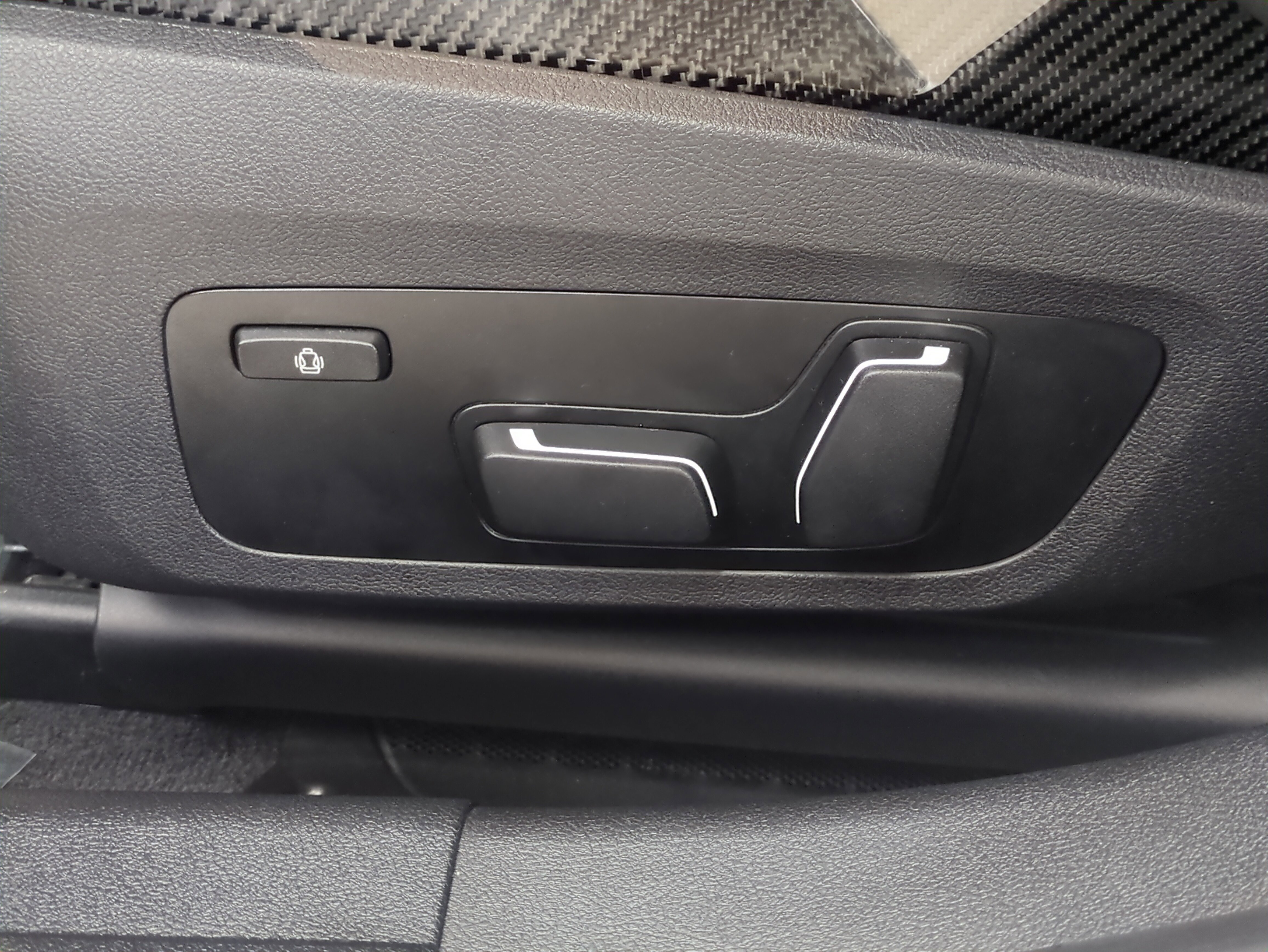 Used 2024 BMW M3 CS w/ M Driver's Package image 19