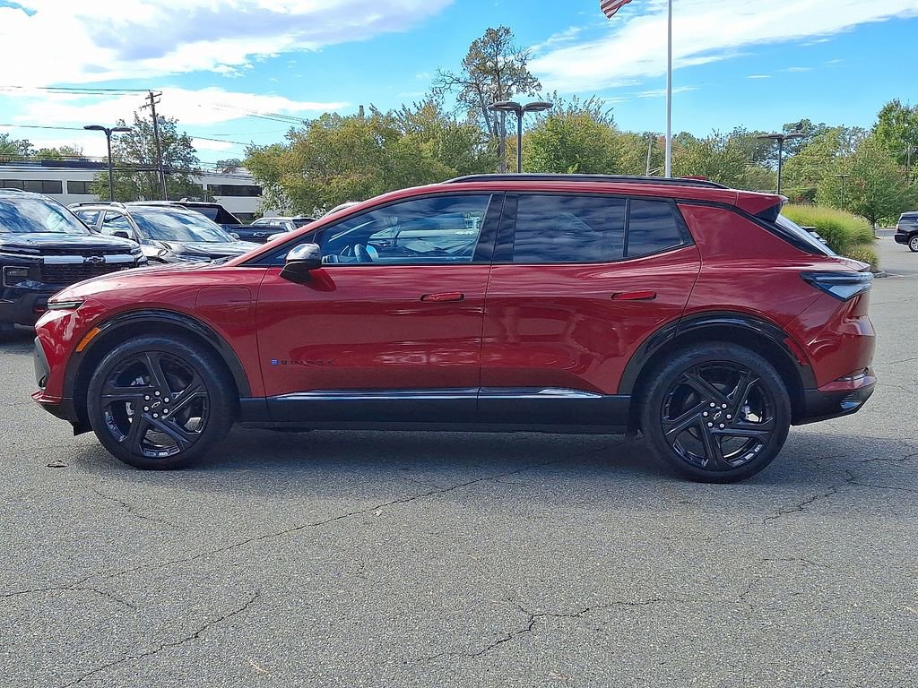 Used 2025 Chevrolet Equinox EV RS w/ Active Safety Package 3 image 4