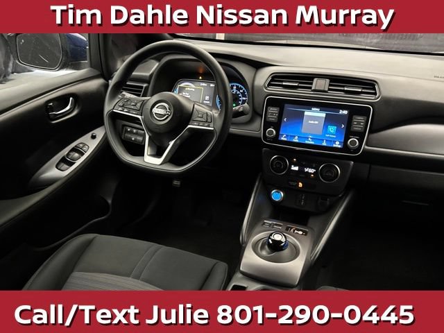 Used 2025 Nissan Leaf S FWD image 17