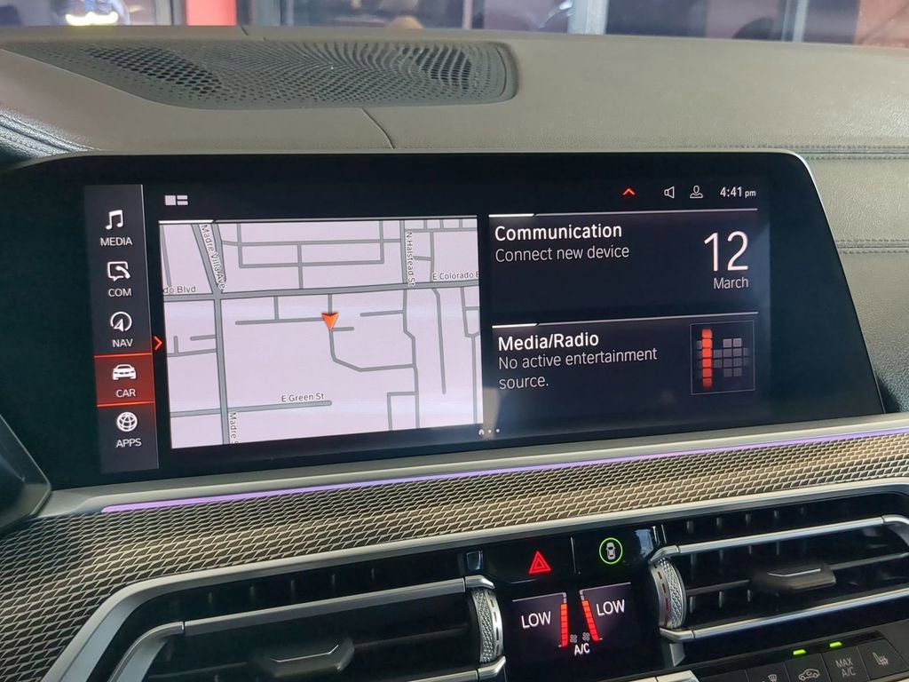 Used 2021 BMW X6 sDrive40i w/ M Sport Package image 16