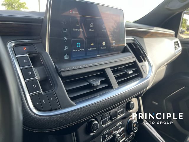 Used 2023 Chevrolet Suburban Premier AWD/4WD image 23