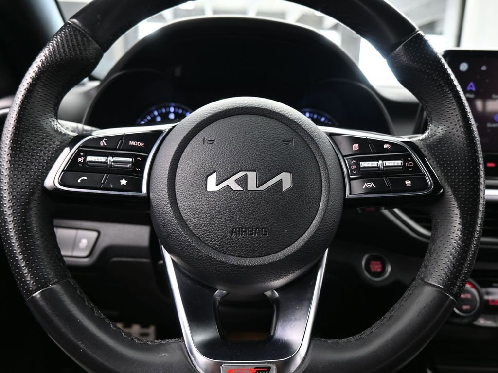 Used 2023 Kia Forte GT-Line w/ GT-Line Premium Package image 26