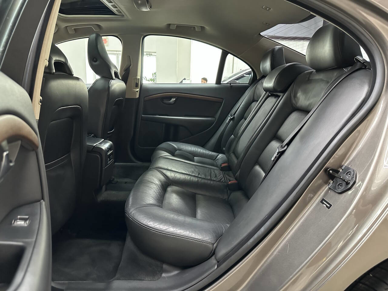 Used 2009 Volvo S80 3.2 image 13