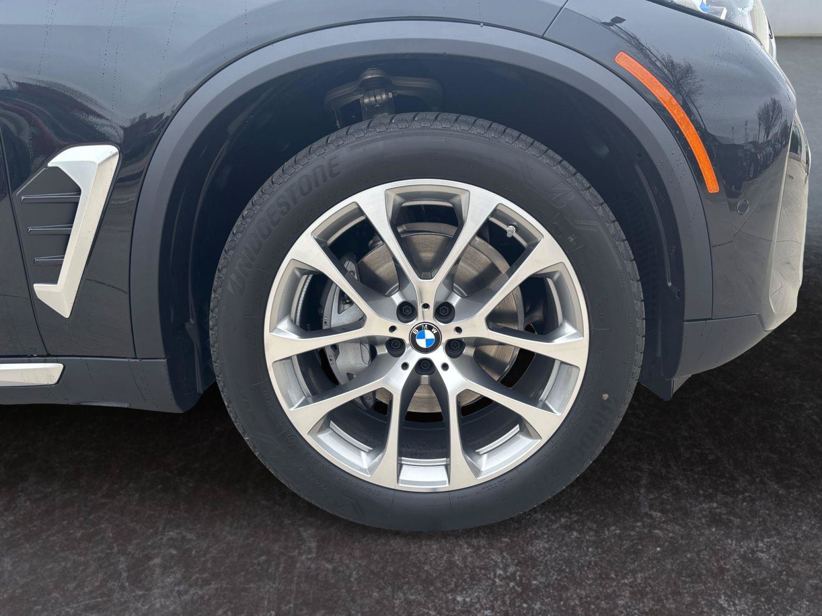 New 2026 BMW X5 xDrive40i AWD/4WD image 28