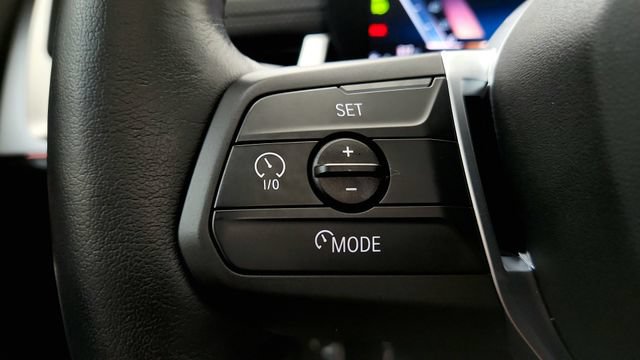 Used 2025 BMW X1 xDrive28i AWD/4WD image 61